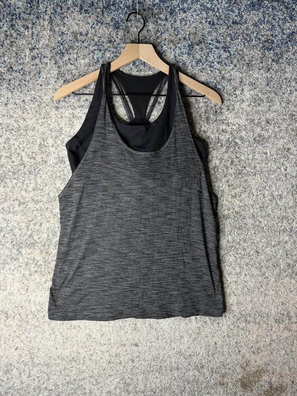 Lululemon Tank Top Womens 12 Gray Scoop Neck Built In Bra Strappy Yoga Athletic